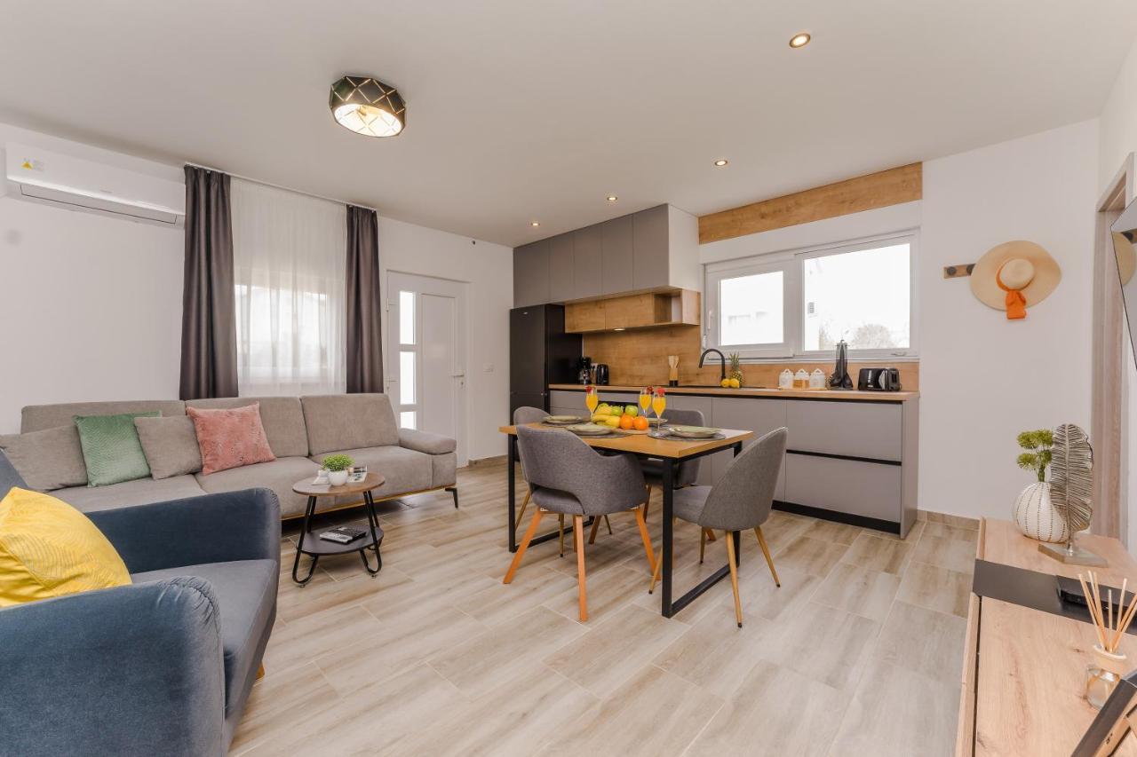 Apartmani Dmarie Privlaka  Zewnętrze zdjęcie